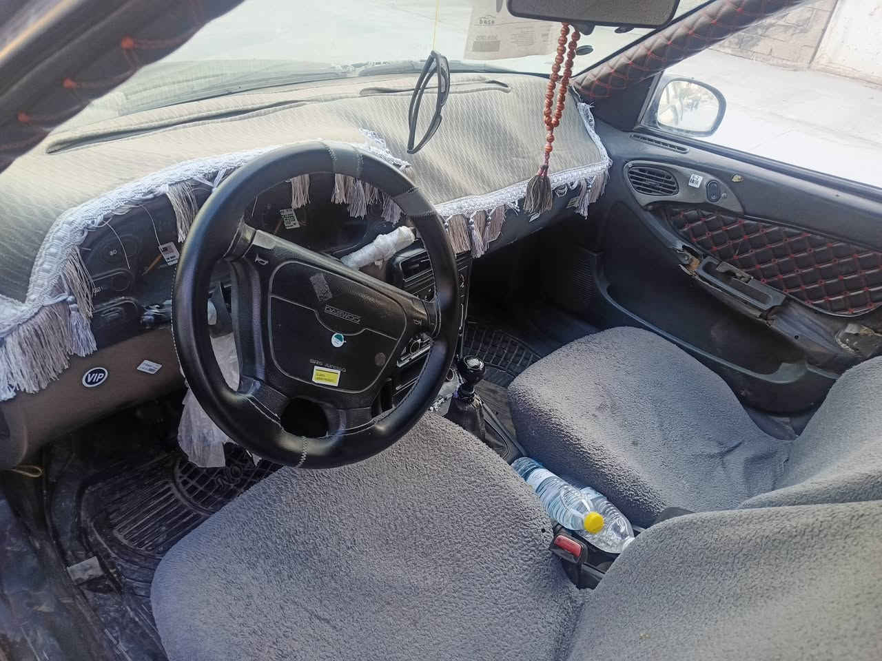 سلاموعلیک برایان لەسەر ئیزنی  ئادمینی گوڵ
داوی  مۆدیل 96سەنەوی  وەکالەت   ئەسلی  ڕەقەم ئەسلی   
مەکینەی ئۆپڵ 20بێسەعات  گێر عادی دەعامی بۆدەعامی شەرت لێدراوینیە خایسی نیە   جام کارەبا مەرکەزی  لایت زیزنون   گێچەکانی هەموی ئیش دەکات تاخم پێش  دوای بەشەرت  تایەکانی زور پاکن   
تێبینی گۆڕینەوە دەکەم  زیاد BMW  ـۆمیگا  ڕەقەم  بیت باشتر   هەرشتەو بەسعری خوی  لەخزمەتانانم   سعری فرۆشتنی  16وەرەقە مەعمەلە


**إذا كنت صاحب هذا الإعلان وتريد حذفه لأي سبب، رجاءا أرسل رسالة إلى الدعم الفني**