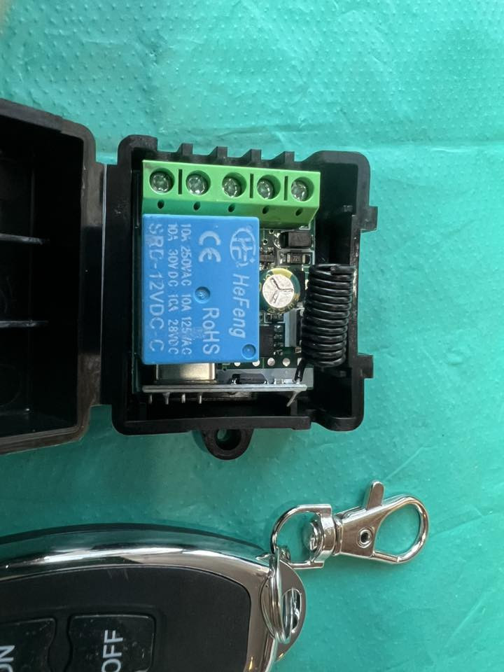 مفتاح لاسلكي 
السعر ١٠


**إذا كنت صاحب هذا الإعلان وتريد حذفه لأي سبب، رجاءا أرسل رسالة إلى الدعم الفني**