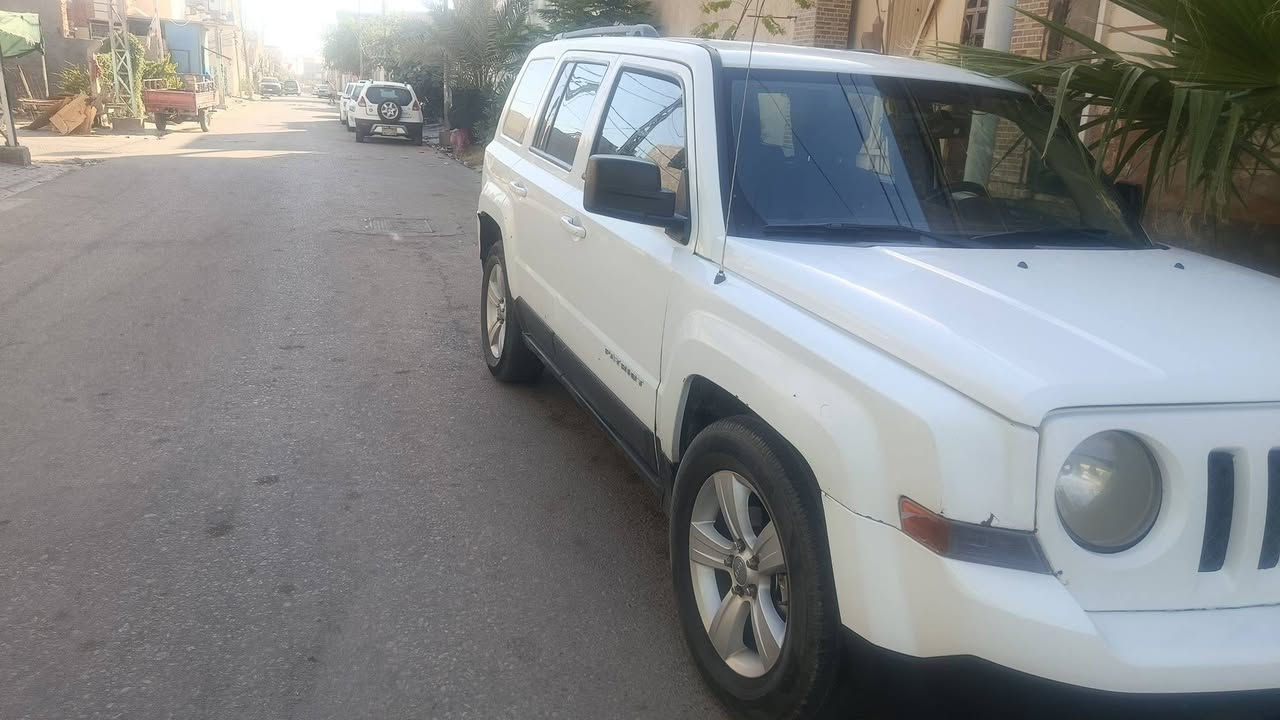 سلام عليكم 
جيب باتريوت 
موديل 2016
محرك 2400
محرك وحداديةو  كير جدد
تبريد ثلج 
جام كهرباء 
مكان السيارة نجف 
للتواصل ***********
