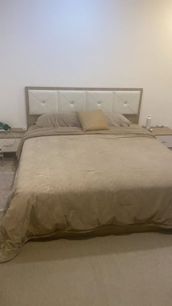 غرفة نوم للبيع وبسعر مناسب جدا


**إذا كنت صاحب هذا الإعلان وتريد حذفه لأي سبب، رجاءا أرسل رسالة إلى الدعم الفني**