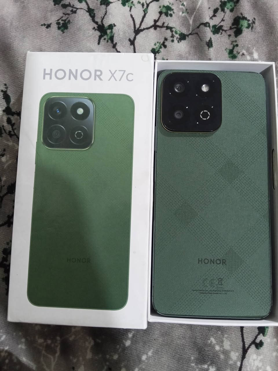 هونر إكس 7 سي 

فقط فطور خفيفه بالشاشه شغال ولمس طبيعي 

كامل غراضه ذاكره 256

كامره 108

بطاريه عملاقه 6000


**إذا كنت صاحب هذا الإعلان وتريد حذفه لأي سبب، رجاءا أرسل رسالة إلى الدعم الفني**