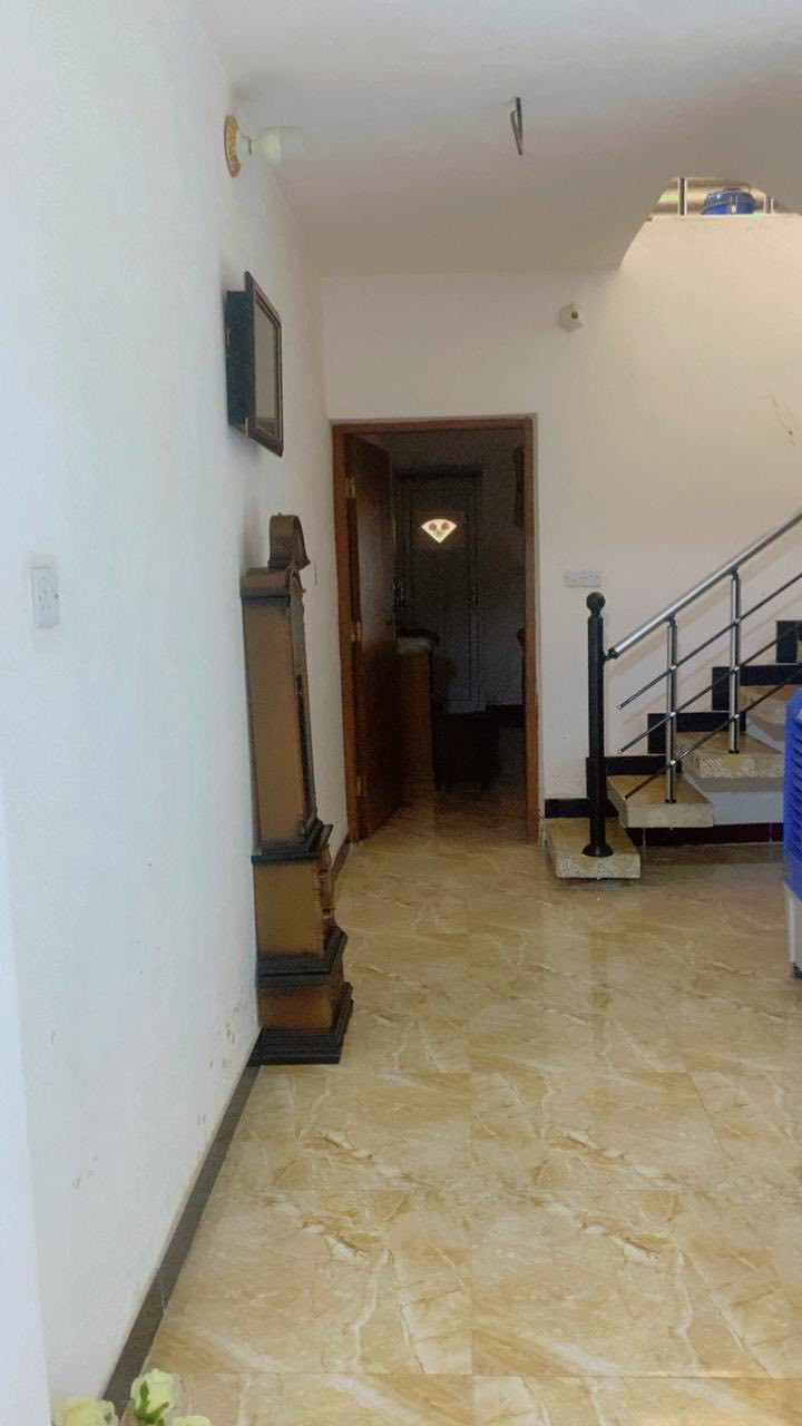 � للبيع فقط – دار سكن في المحمودية / حي الكرار – طليطلة

📍 الموقع: المحمودية – حي الكرار – المربع الأول
📐 المساحة: ٧٥ متر
🛏 عدد الغرف: ٣ غرف نوم
🏠 البيت بناء حديث ونظيف جداً

✅ موقع مرتب وهادئ

✅ البيع فقط

📞 للاستفسار والاتصال:
***********
***********
