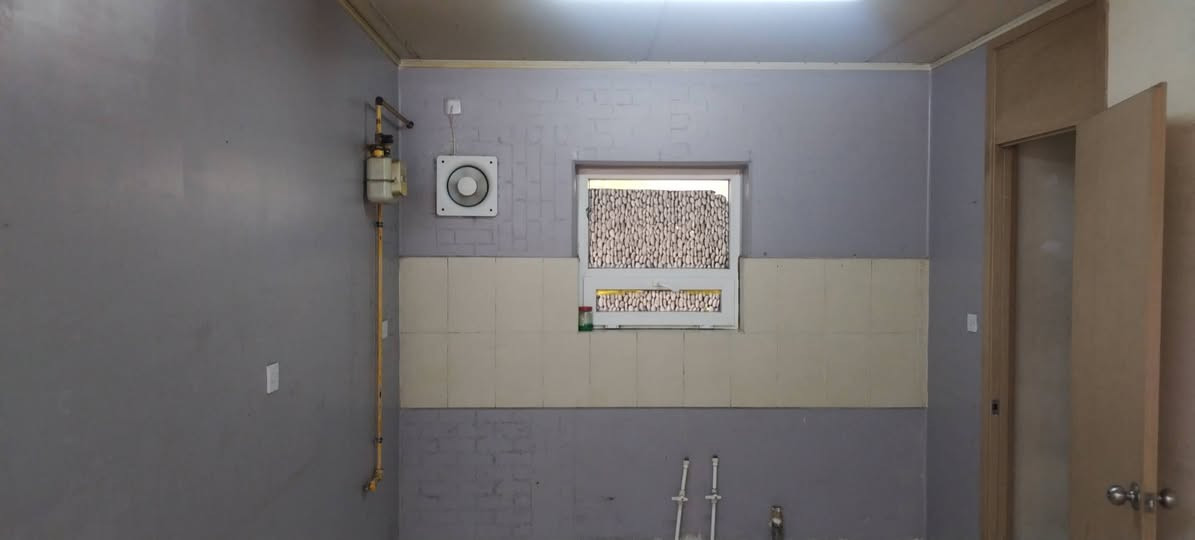 سلام عليكم ورحمة الله وبركاته مستعدون لصبغ الشقق صبغ جوتن وبلاستيكي و بنتلايت للاتصال *********** واتساب تم انجاز العمل
