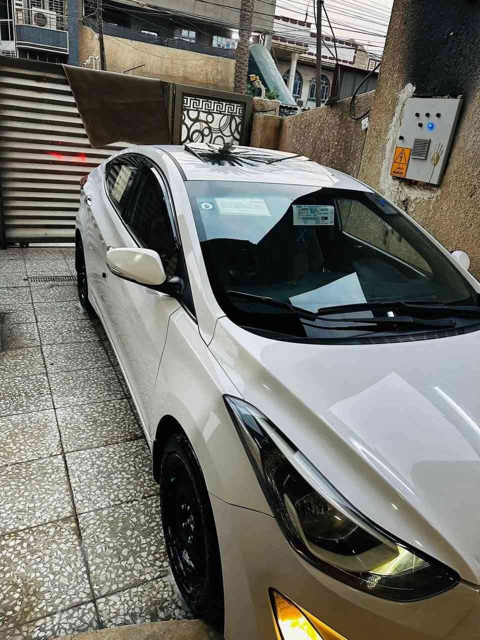 البيع النتر ٢٠١٥ رقم بغداد بسمي وموصفات فول موصفات 
محرك حداديه كامله 
مكان سياره كربلاء بطوريج شراي يتصل ***********
