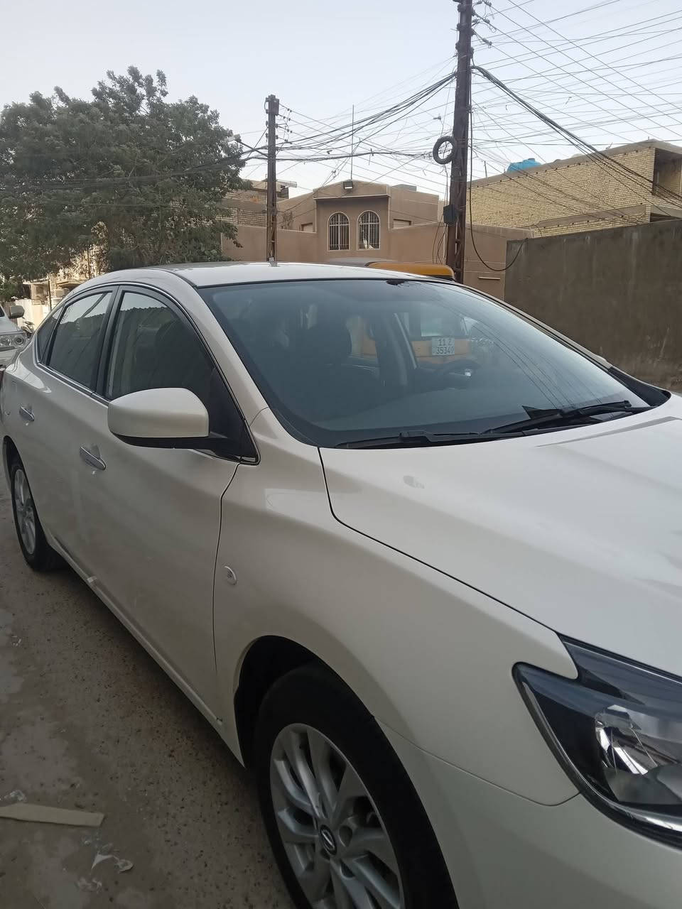 نيسان سنترا 2024
..      مكفوله كفاله عامه.   
من صبغ وفتح وتبديل 
فقط رصعه جوة قبق البانزين وسحبتها 
ماتبين اصلا ..ماشر عليها بالصور
    محرك ١٦٠٠ 
السيارة جديده تراي وضع شركه 
تبريد قطعتين ثلج 
ماشيه ٥٠ الف 
سنويه وفحص وهزة كلها جديده 
رقم اربيل باسمي
السعر 119 وبيها مجال كلش قليل حك الجيه فقط 
العنوان بغداد الحريه   ***********
