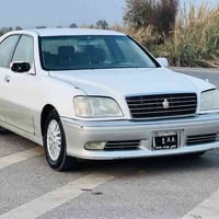 ٢٠٠٠ • VVT • أصفر