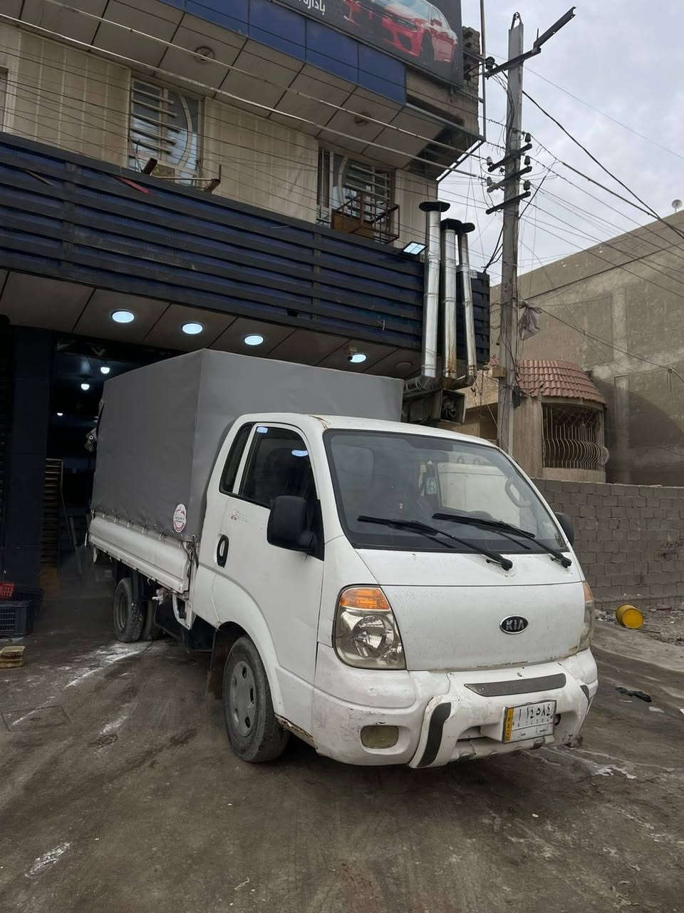 كيا حمل  2700 موديل 12 رقم بصره مشروع وطني باسمي مكفوله من الصبغ والتبديل  عدى لغد واكو سونار   83$ ***********
