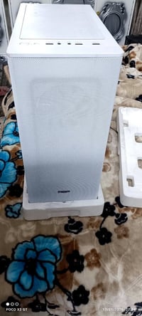 استعمال ٤ اشهر فقط  جميع كراتين القطع موجودة  ٩٥٠ كامله بيها مجال بسيط...