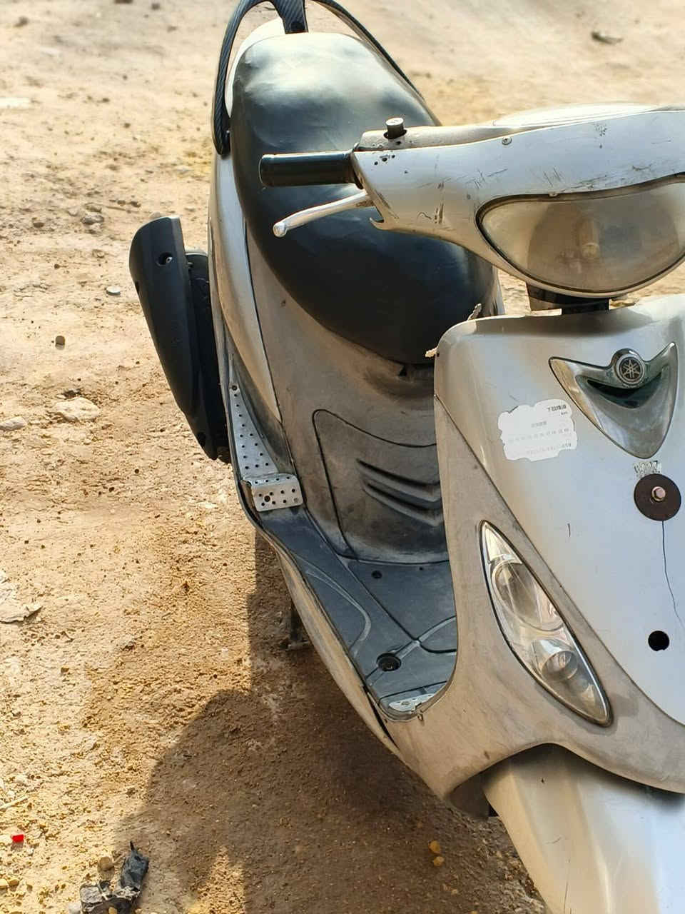 سلام عليكم ماكس منغولي للبيع مكينه بس ولفات سعره ٤٥٠ بيه مجال مكاني ناصرية مركز رقم هاتف ***********
