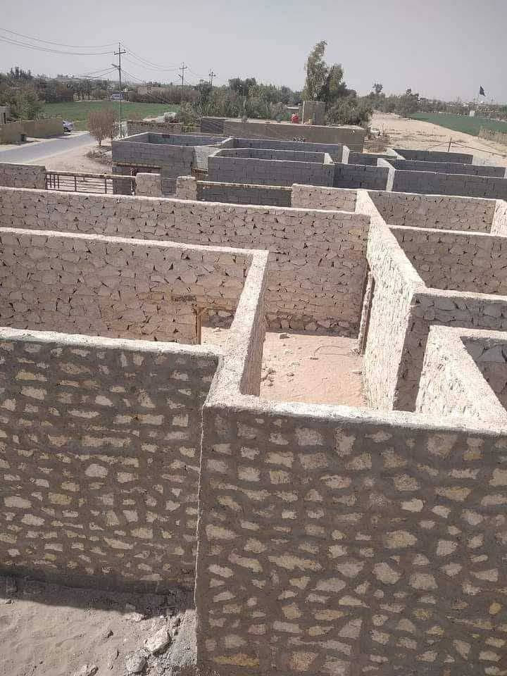 سلام عليكم اخوكم ابو عمار لبناء الحجر بسعاى تنافسيه
وبناء درجه اوله نشتغل كافت العمال، اسيجه وبيوت رصف وغيره الستفسار تصل او وتساب 

***********
