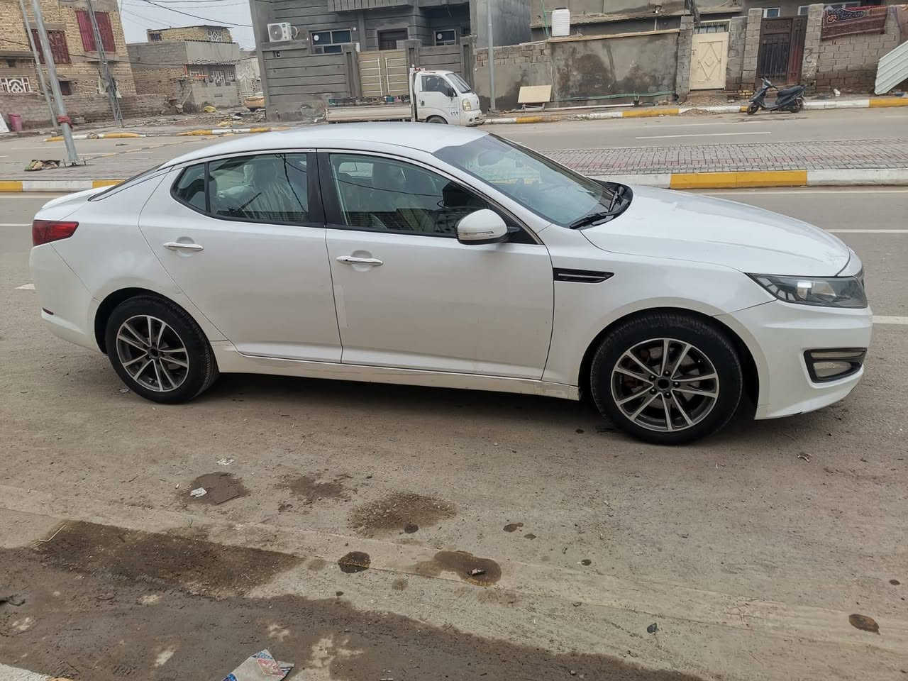 كيا اوبتيما موديل 2013 خليجي محرك 2400 فول ما عدى البنوراما مكفوله من الضربه والصبغ بيها بارد بالباب ماشيه197 الف سياره جاهزه وخير من الله ....
  مكان السياره واسط / النعمانية
***********
***********
