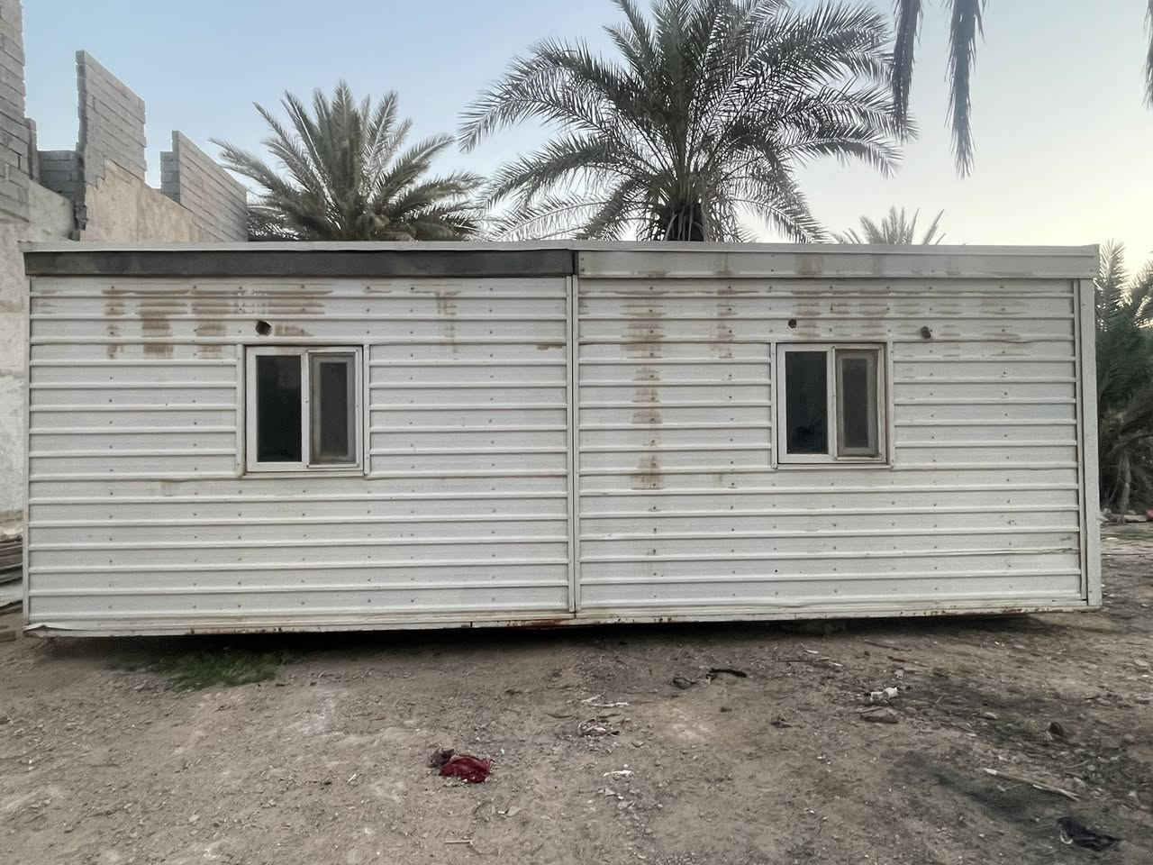كرفان مستعمل نوع تركي
الطول 8 امتار .. العرض 4 .. ارتفاع 3 
كهربائيات من الداخل والخارج كامله مابيها اي نقص
للاستفسار ***********
السعر 1500 وبي مجال
