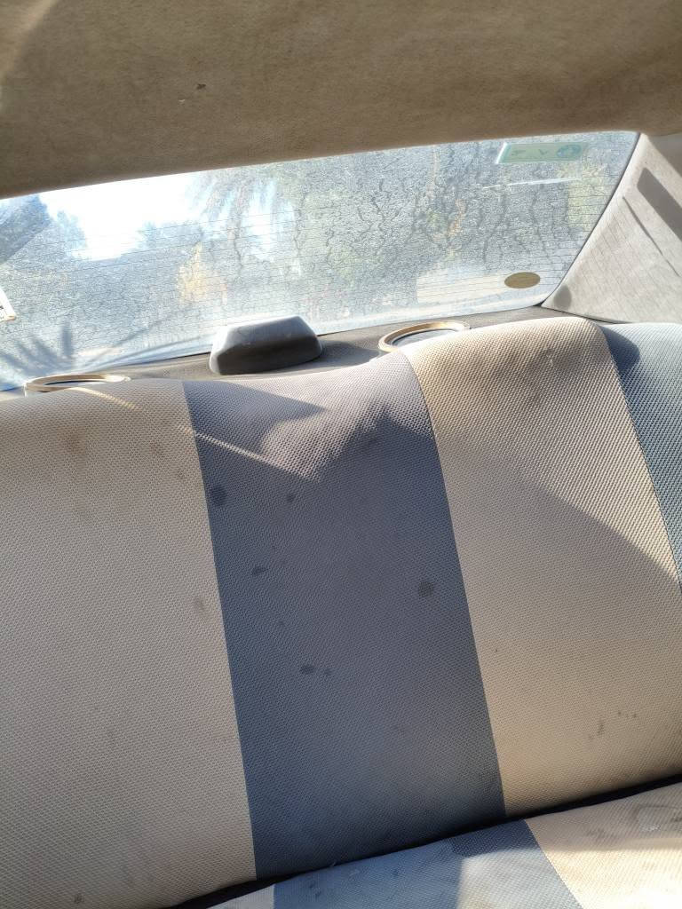 السلام عليكم كرونه نفخ للبيع مستعجل السياره  بسمي سنويتها لل 28 مستعجل السعر38 وبيها مجال توها صاعده هزه مصفره ماعليها ولا ربع اتصل وبيك خير ودلل ***********
