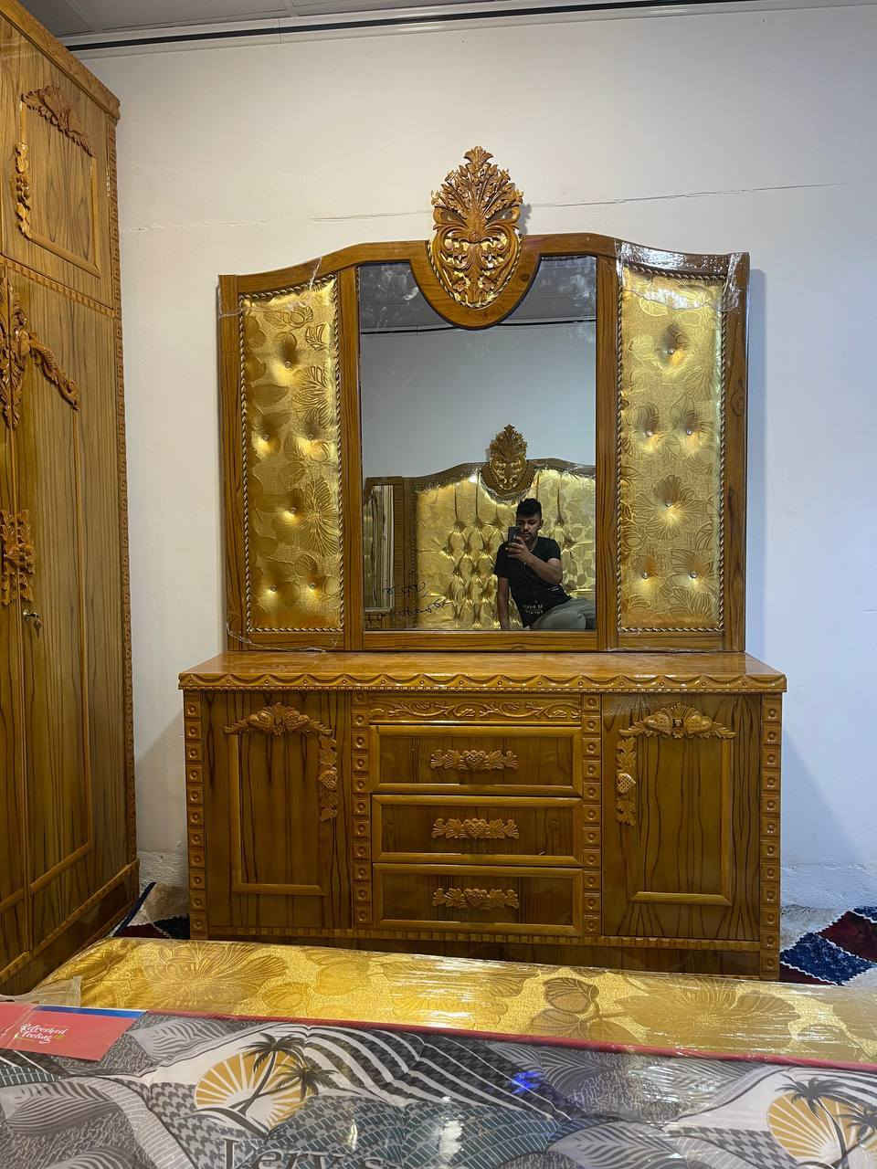 #تنويه_هااام
بمناسبة شهر رمضان المبارك وحرصاً على راحتكم وتنظيم أوقاتكم خلال الصيام،
نود إعلامكم بأننا  متواجدين يومياً قبل الإفطار وبعد الافطار لاستقبال الزبائن

#غرف نوم صاج نجارة عراقية درجة أولى

بالتقسيط بالتقسيط بالتقسيط وبدون مقدمه لمده 18 شهر 

#العنوان الموصل الايمن الصناعة القديمه اليابسات مقابل ميزان البيادر

للاستفسار الاتصال او المراسلة عل واتساب
(***********) وتساب ( ***********) وتساب
.
