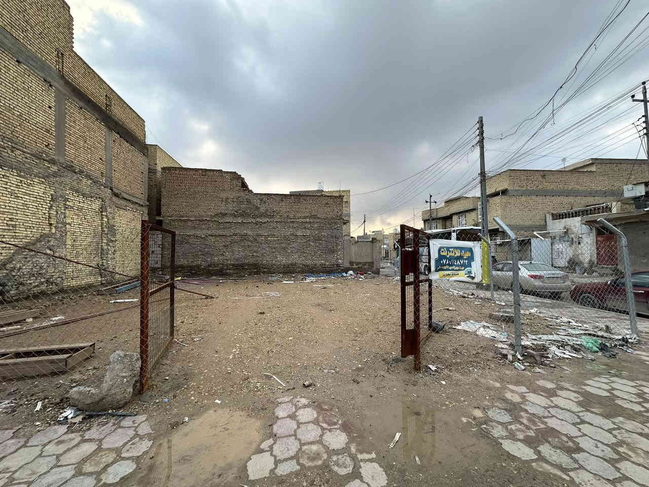 قطعة أرض تجارية للبيع

📍 الموقع: شارع بني زيد – تقاطع الشعلة
📐 المساحة:
• واقع حال 200 م²
• السند طابو 170 م²

📏 الواجهة: ركن وعلى شارعين

• موقع تجاري حيوي
• قرب المحلات والأسواق
• حركة تجارية مستمرة
• مناسبة للاستثمار وبناء محلات أو مشروع تجاري

📞 للتواصل والاستفسار:
مكتب الدناني 
***********
