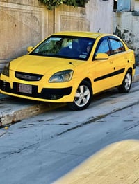 كيا ريو فول تحكمات بس كير عادي 🚕   رقم بغداد  شرعيهاا موصل   كاربون با...