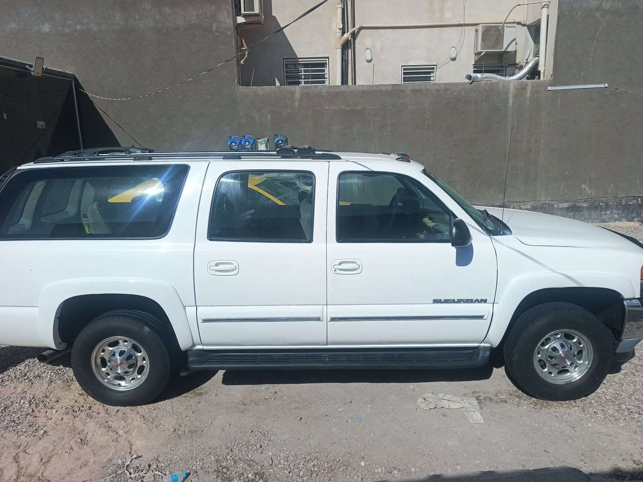 السلام عليكم الفينيه مديل 2003 اجره رقم بغداد سنويه ل27 مكينه كير اكسل توني شادهن وتوهه مصبوغه السياره
السياره اصل ابيض السياره بس بيه ضربه كلش خفيفه ب المدكر الخلفي طخه هم مو ضربه سعر 95 وبيه مجال للاستفسار الاتصال على ‏‪***********‬‏ مكان ناصريه ناحيه الفضليه خاص ماجاوب اتصل
