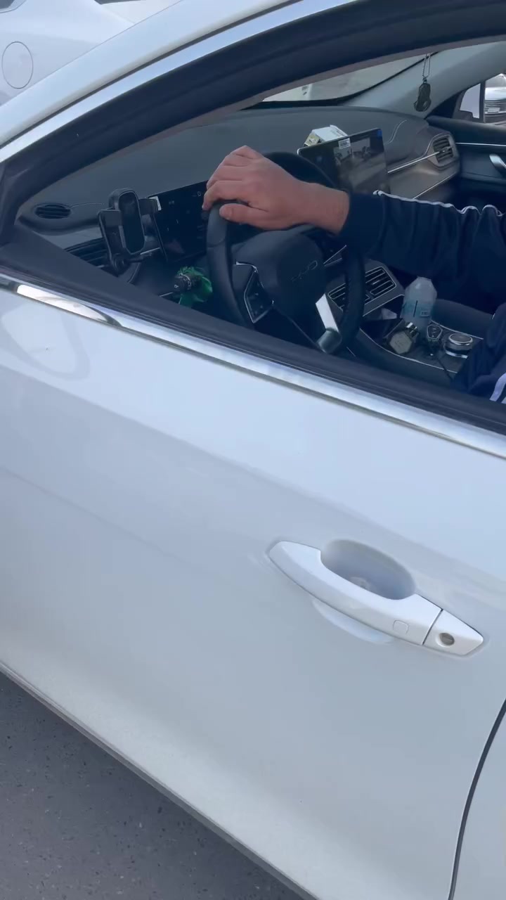 يا


**إذا كنت صاحب هذا الإعلان وتريد حذفه لأي سبب، رجاءا أرسل رسالة إلى الدعم الفني**