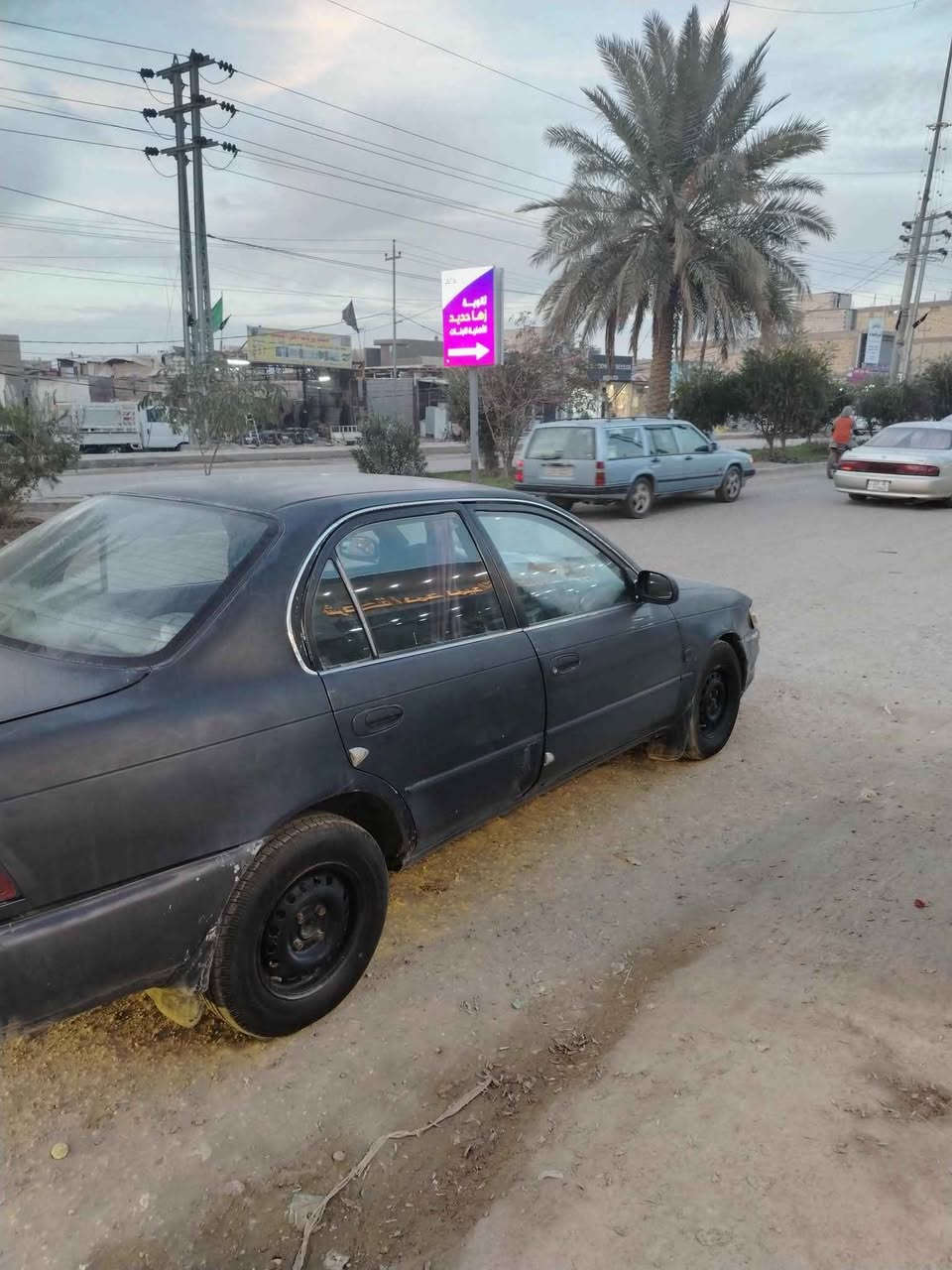 السياره كورلا موديل ٩٤ السياره مكفوله كير ومحرك وشواصي مشروع وطني السياره جاهزه سنتر ريموت تبريد شغال امداور ثاني يوم  تخم تاير جديد مكان النجف عباسيه 
والاستفسار  *********** Singapore
