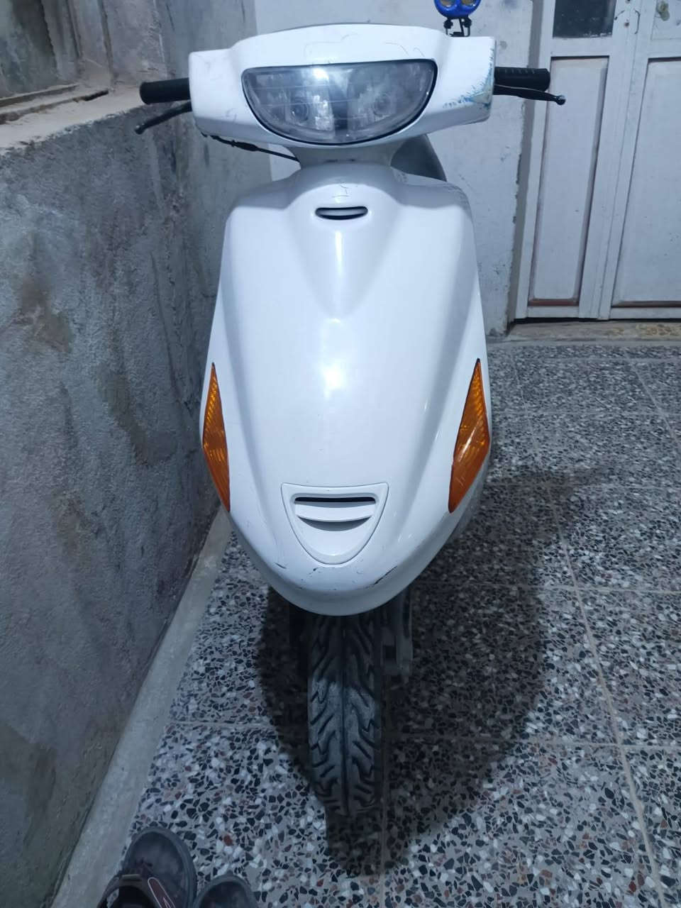 سلام عليكم
فراشه نثيه للبيع

كهربائيات شغاله

دبلات جدد

تايرات نضيفه

دراجه فول شلعه ومعدل

سعرها 350 وبيها مجال

مكاني نجف ميلاد 

***********
