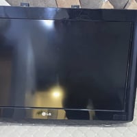 تلفزيون • شغال • نضيف