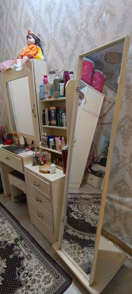 غرفه تسگام عراقي موديل ايطالي كنتور ابو تلاثه ملحق  جدا نظيفه اي استفسار الاتصال على هذا الرقم *********** او ع الخاص
