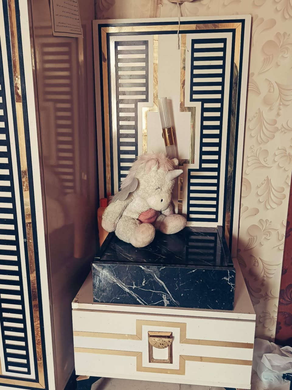 سلام عليكم عندي غرفه تركيه 9قطع للبيع
سعره 650

العنوان الناصريه السايح حي الروسي


**إذا كنت صاحب هذا الإعلان وتريد حذفه لأي سبب، رجاءا أرسل رسالة إلى الدعم الفني**