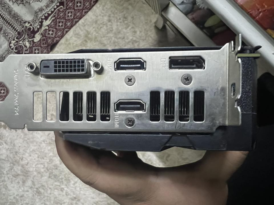 ssd: Kingston 120gb 7mm = 20 الف
gpu: rtx 2060 6gb asus =275 الف 

cpu: i5 10400F

= 100,000

cpu Cooler: DeepCool 

m.b: Gigabyte H410 m = 75,000

Ram: 8x2GB DDR4 = 100,000

Power Supply: Fantech Shadow PSB 550w 80+ Bronze = 75,000

Fan Kit: 5x120mm = 25000

متواجد واتساب ***********
