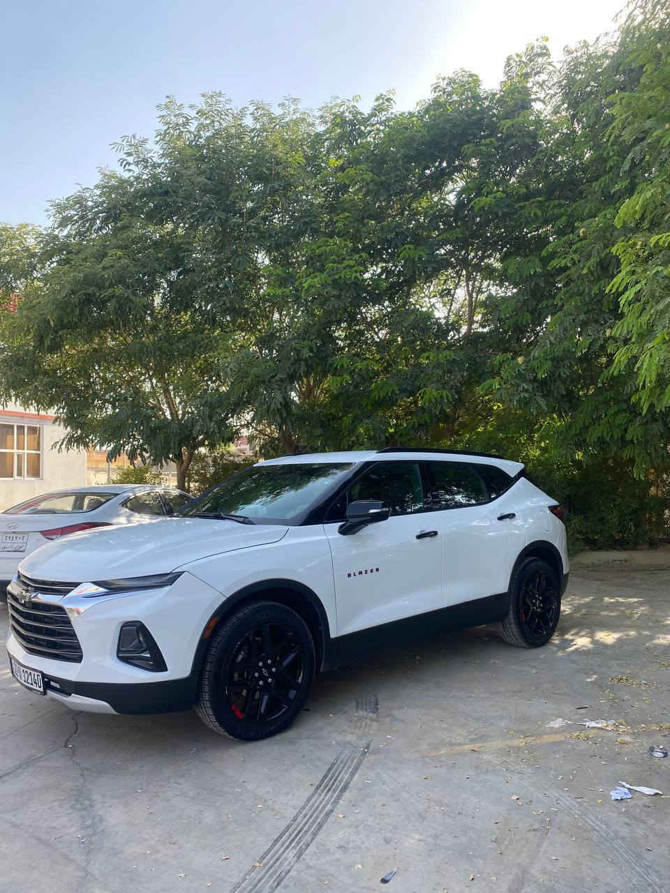 السلام عليكم بلايزر موديل ٢٢ فيها جاملق وبنيد بدون دواخل بيع أو مراوس ب أقل سيارة جاهزة على آخر حباية السعر ١٩٠ وبيها مجال ***********
