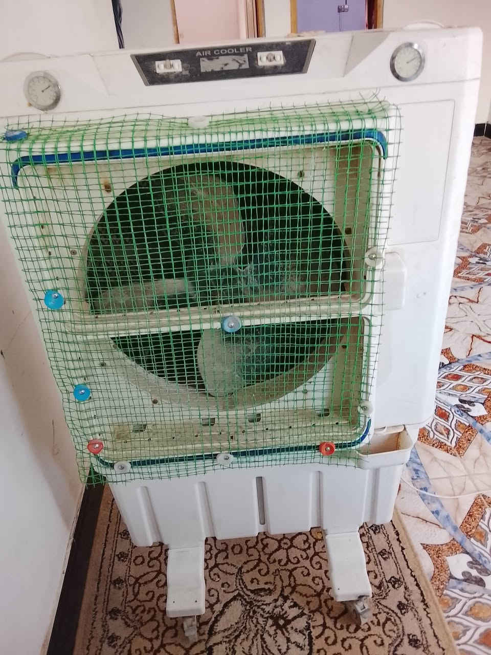 سلام عليكم مبرده البيع نضيه كلش شغله وتربم سرعه كله شغال السعر ٧٥الدونيه ناحية نفر ***********
