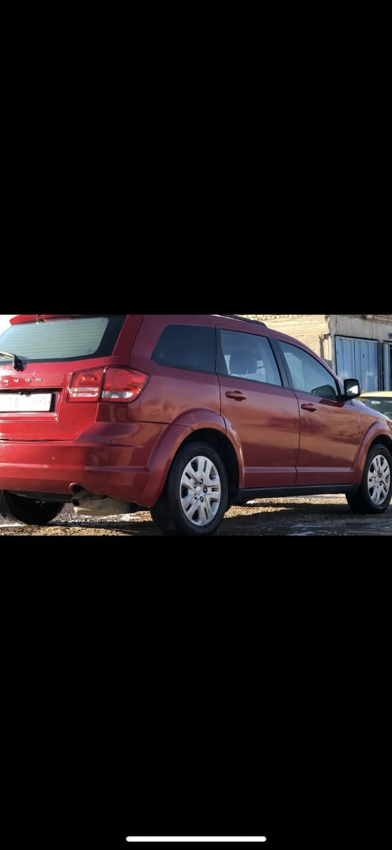 دوج جورني    2016
رقم ذي قار  بأسمي سنوية لسنة 2028
4سلندر
7 راكب
3 قطع تبريد
ماشية 208000كيلو
صدر كله جديد قبل شهر
والخلفيه عربانه مال 19
بصمة تشغيل
مكانها ذي قار قضاء الرفاعي 
بيها ظربه جاملغ الخلفي وبيه 5قطع صبغ بدون ظربه 

***********
