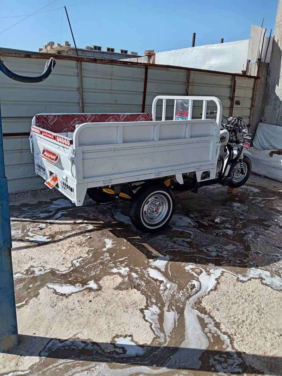 السلام عليكم ستوته للبيع موديل 2018 اوراق وكيل
تعمير جديد محرك 25 جاهزه مابيه نقص 
مكاني شطره السعر 1800 وبيه مجال قليل 
الشراي يتصل ***********
