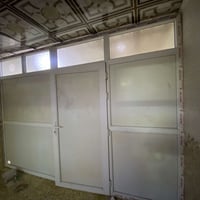 قطع بلاستك • طول ٣ • ارتفاع ٢٢٠