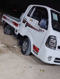 سلام وعليكم كيا حمل موديل ٢٠٢٥ ماشيه ٤٠٠٠  دوشمه عامه غلاف بدي  رقم بغ...