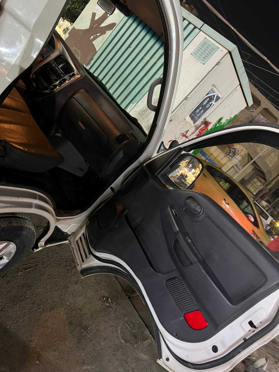 السلام عليكم ورحمة الله
مكلف بالنشر اتصل عالرقم
كية موديل ٢١ دبل قمارة مكينة مسكر بيهه تعمير بالشاصي رقم بابل انكليزي بعد مامبدل اللوحات السعر ١٢٣ بيهه مجال للشراي
المكان بغداد المعامل الباوية
‏‪***********‬‏
