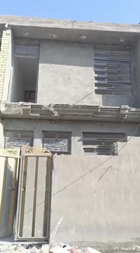 دار للبيع المساحه ١٠٠م زراعي ٢٥ طابق ونص يحتوي على استقبال وصاله مطبخ ...