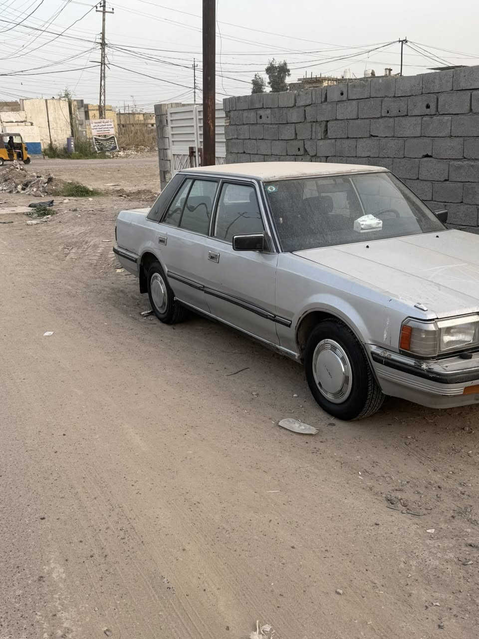السلام عليكم سوبر٨٥رقم بغدادبيها ملاحضات لان السياره متروكه لاستفسار الاتصال على الرقم ***********للعلم مكينه ففتي تبريد شغال بس الأمامي مرات يفصل كالو بخاخ عاطل الخلفي والثلاجه ثلج ولا يفصل فقط الأمامي
