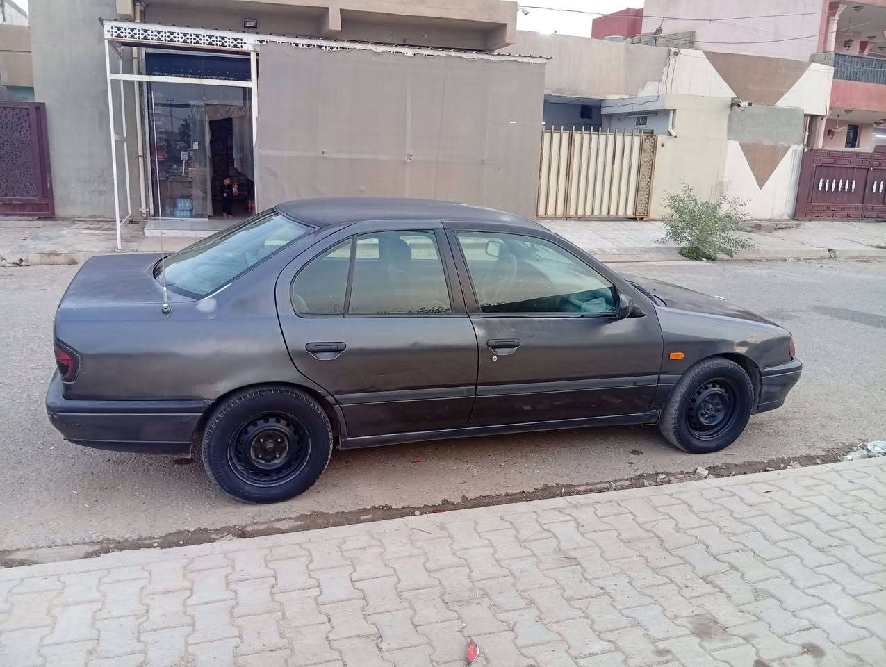 السلام وعليكم نيسان برايمر محرك 16تدفه تبريد ثلج شغال رقم نكليزي كركوك  تحويل مباشر بيه دفتر بنزين سنويه لل28 المحرك بخار السعر 34بيه مجال بسيط *********** ستيرن باور
