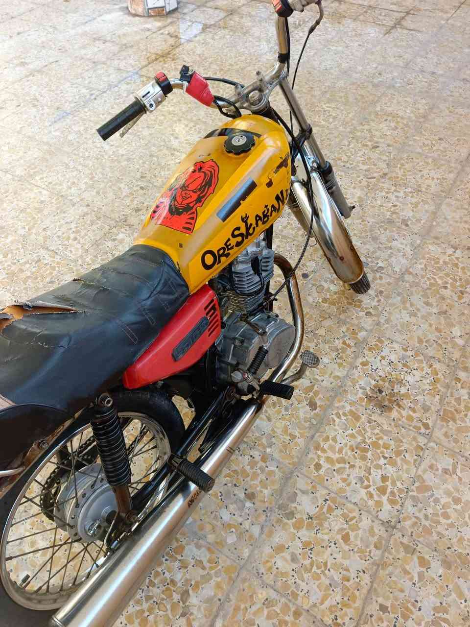 مكلف بالنشر سلام عليكم دراجة نامة نضيفة شاصي نامة الاصلي باتري جوزة دكت هندر مداكر كزوز زنبوري جديد لايت  السعر 300 مكان قضاء المدينة أتصال ع رقم ‏‪***********‬‏ ‏‪***********‬‏
أني مكلف بالنشر
