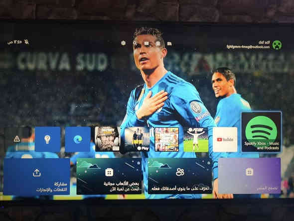 اكس بوكس ون فات
المساحة نص تيرا
قرص بتلفيلد وان
يدتين اصليات 
العاب مملوكة ذن كدامكم منهن جي تي اي ب25 ولعبة القطة ب25 ولعبة فيفا ب50 مشتريهة اول مانزلت  وفورزا مشتريهة يعني الالعاب المملوكة تكدر تلعبهن بدون كيم باس  وبي كيم باس شهرين ملحقات كامل اصليات نظيف لوك ستيكر
السعر 150 
للأستفسار اكثر خاص او واتساب ***********
المكان بغداد الامين
