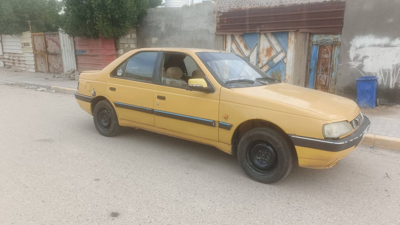 السلام عليكم بيجو 450 ماكينه وجير فرنسي جدد سنويه منتهيه بالعشرين مكاني بصره قبله السعر 18 بيها مجال *********** ***********
