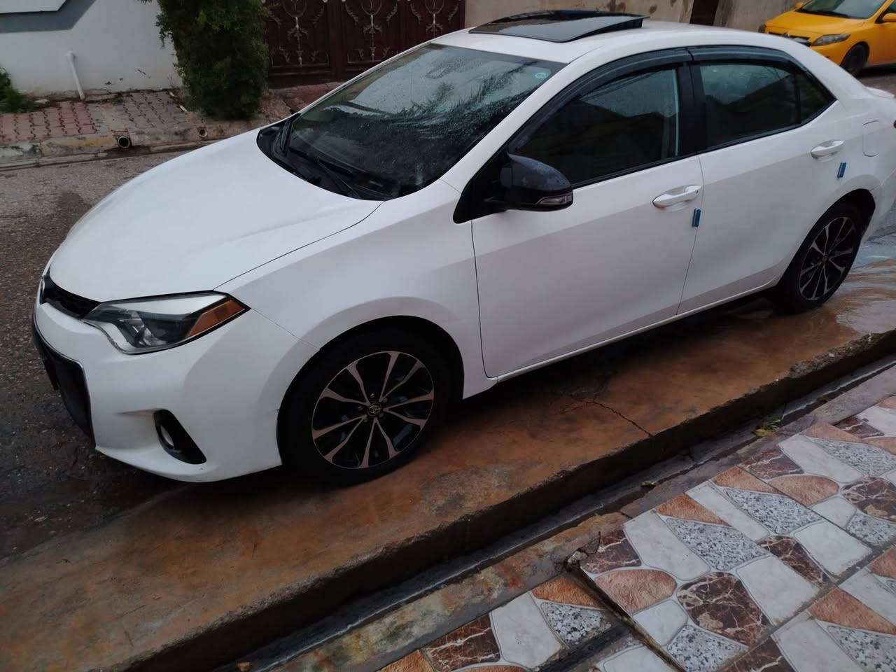 السلام وعليكم اللبيع فقط كورلا16 رقم سليمانية بدون حادث كلين فقط شبر راس بونيد سنويه جديده بطاقه بانزين اسياره مكفوله من كلشي كير محرك تبريد اسياره خيرمن الله جاهزه السعر147  وبيها مجال واتساب***********
