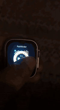 السلام عليكم 
ساعه وبنفس الوكت تشتغل موبايل ويوجد بيه سيم كارت وبيها برامج رياضيه وتكتك واتس اب تشتغل على نظام الاندرويند وبسعر ٥٠ وبيها مجال
الاتصال على الموبايل
***********
