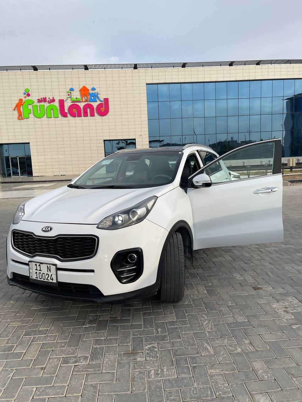 السلام عليكم ورحمه الله
💢 كيا سبورتج موديل2016 شكل 18 .

 .باسمي تحويل مباشر 

🔹الموصفات . 

     خليجي.  شركة دولية

بصمة.     بنورامااا 

🔹حساس امامي  خلفي 

🔹كامره خلفيه 

🔹️ حساسات ٣٦٠ 

🔹️ امراية شفط

🔹️امراية وسطية اتو دم  

🔹️ بك لايت لد 

🔹️مكينة 2000 دوش

🔹️بصمة أبواب 

🔹️ترحيب 

🔹️رادرات 

🔹️قطعتين تبريد 

🔹️بجم (لايت) لدد نهاري

🔹️تحكمات ستيرن جهتين 

🔹️ويل كب

🔹️مانع انزلاق 

  ... ماشية 197 الف 

السعرر 157 $ وبيهاا مجالل 

💢 السياره بيهه صبغ فقط بنيد بدونن دواخل 💢  

العنوان كربلاء سيف سعد 

***********
