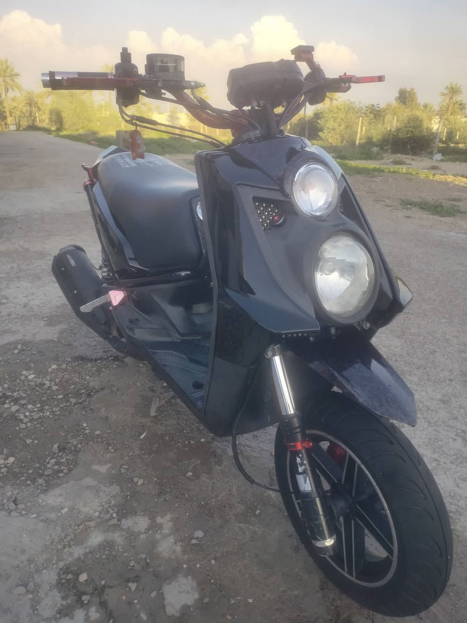 السلام عليكم 
سكنس جبلي نوزل . كفالة عامة بيها تزويد كرزي خارجي فقط المكينة بلادية سبانة ممدود عليها وبيها كلج رياضي شلعة ومعدل هاون
ويل نجمة بلاي 
فلنجة رياضي
دبلات اماي وخلفي رياضي
فج برمبو كرزي
ستيرن كاربون فايبر الياف كرزي
يدات وعضمات كرزي
دوسات كرزي
بك لايت Z مطلي فور جت
سبايدر توبو كرزي
فراك بريك 
قبق كلجات والشوتة والشاصر مطلي كاربون مائي فور جت
تايرات جدد
يعني الدراجة مصروف عليها هواي وتاخذها ربع متصرف تراي وين ميعجبك كفالة من اي نقص .. اسف جدآ على الاطالة . 
عنواني ديالى بعقوبة السعر 1250000
***********
بي واتس اب وغير متواجد على الفيس
