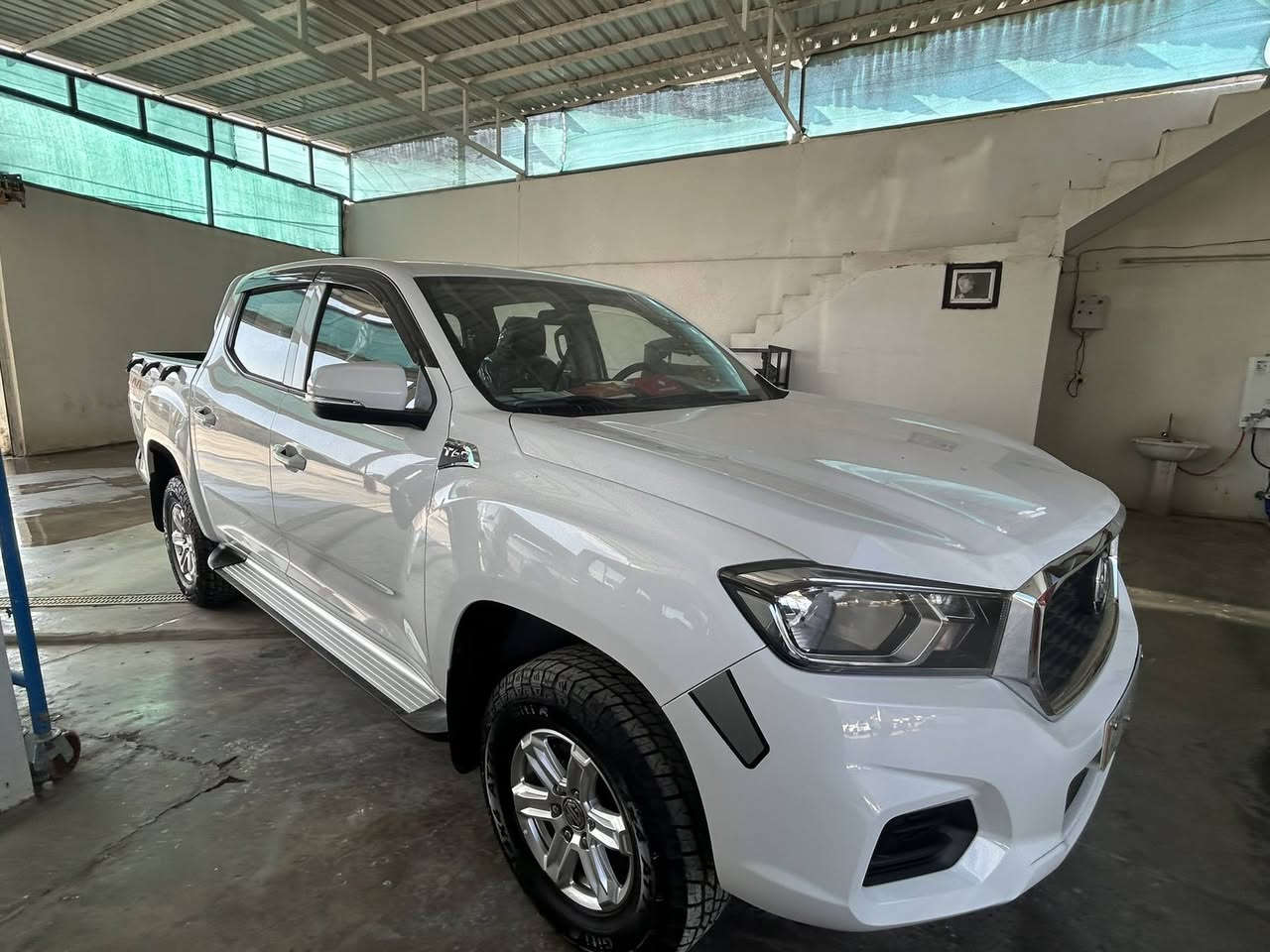 ئم جی 2024  T60
 زەمانی شەریکە
 سفر کیلۆ مەتر 
تەنها 600 کم ڕۆشتوە 
ناوبۆدی تێ گیراوە 
تازە ڕەقەم کراوە
سەیارەكە مالی دۆستە 

سعر لە کۆمێنت داوابکە ڕاستەخۆ بۆت دیت 📩 

گیرومەکینە بەشەرت زۆربەجوانی پاکی ماوە هیچ خەلەلیکی تیدا نییە 

ژمارەی خاوەنی 
***********
