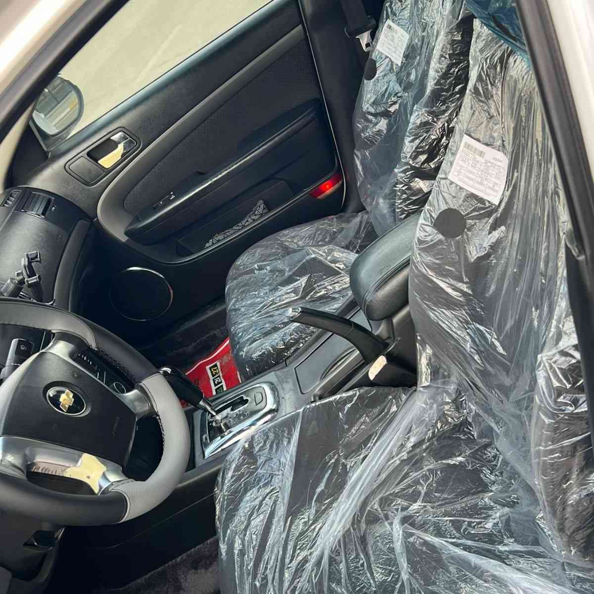 شۆفلێت ئپیکا 2009 گێر ئۆتۆماتیک 
ناو سەیارەکە  سفر هە مو گیانی بە شەرت
پارچەیەک لەگەل یەک بەلە
وەکالەت تەحویل بەشەرت
رەقم و سەنەوی نوێیە 
هیچ مەسرەفێکی تێدانیە 

سـعـر : لە کۆمێنت داوابکە ڕاستەوخۆ بۆت دێت 📥 

گێر و مەکیەنەی بەشەرت 
هیچ کێشەیەکی تێدا نییە 

ژمارەی خاوەنەکەی 
***********
