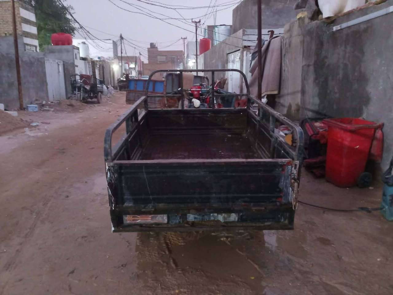 ستوت جمره مكان النجف سعره 650وبه مجال بصيط *********** موديل ،22 عوزه بستم بس ماعندي خاص متواجد بس على الخط
