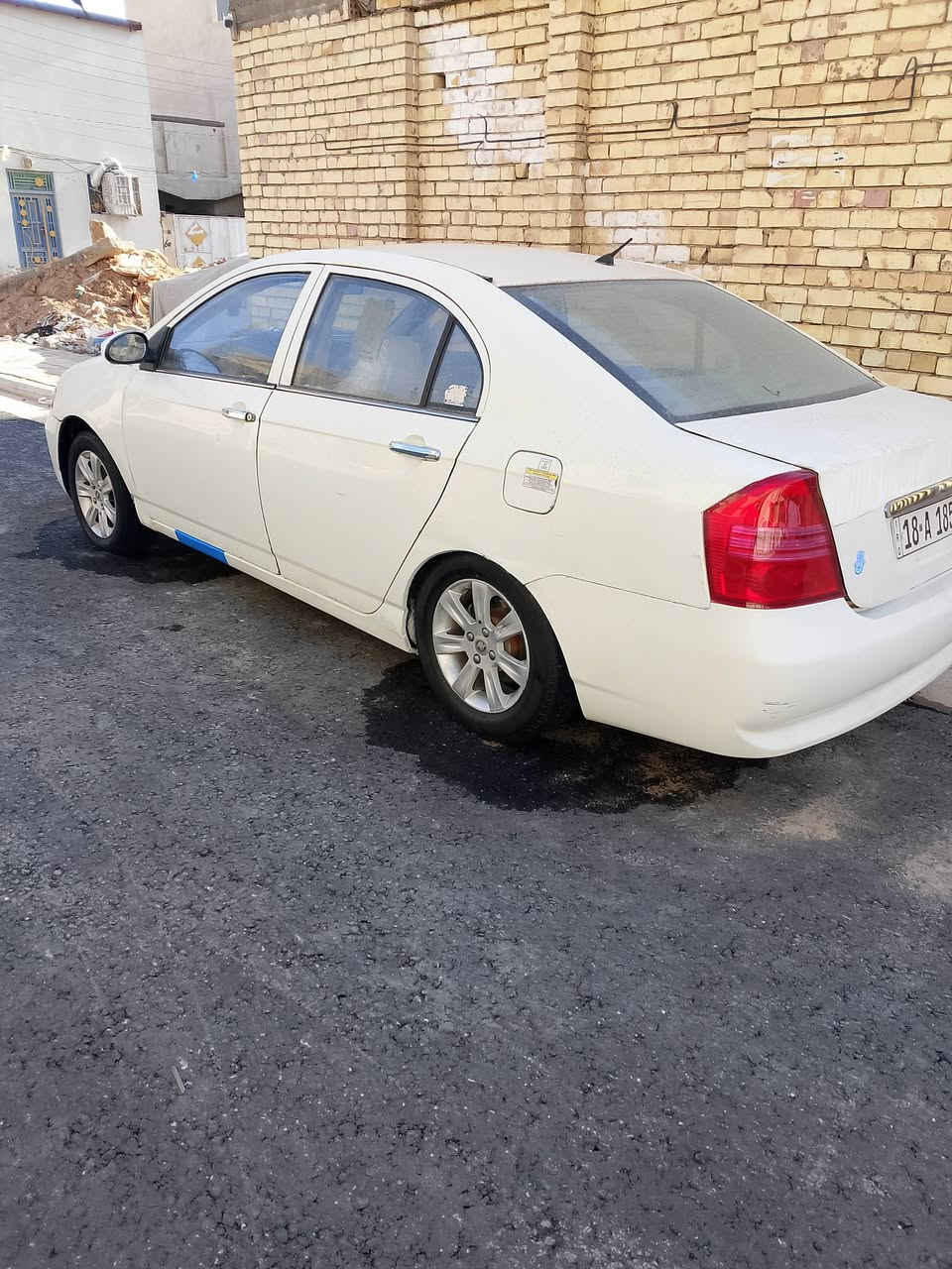 السلام عليكم
ليفان مديل 2011 رقم بسمنه سنويه الغاية 28
مكينه وكير بيكاجو  اوتو ماتيك 
دوشمه جديدة  سياره حلوة وكاعدة 
(بيهة جمالغ جهت سايق صبغ) 
 سعر 48 
*********** مكاني كربلاء
