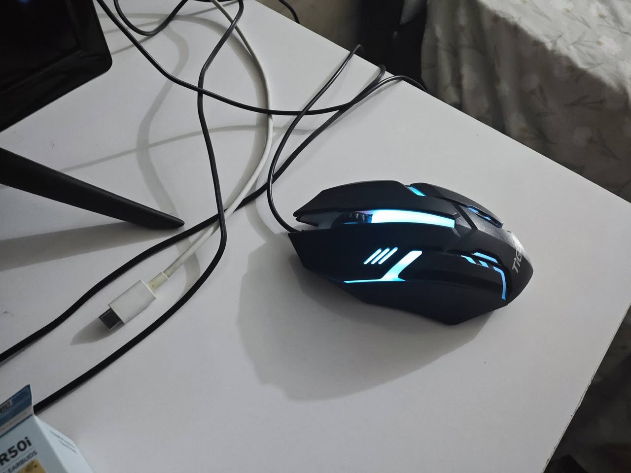 السلام عليكم حبايب شلعه كلها للبيع مابيع مفرد وبسعر جدا جدا مناسب محتويات الشلعه كيبورد + ماوس ميكانيكي من شركه TIGER طبعا RGB + سماعات انكر R50i الكل تعرف شنو هاي السمعات راقيه وحدها تنباع 25 الف ضمان عين الفهد + فريز ميمو الغني عن التعريف انجماد يقره سالب 9 RGB وحده ينباع 30 الف الله شاهد ذني كلهن ابيعهن 35 الف وبيهن مجال حك الجيه ايصير 30 الف فقطط واني خادم الف عافيه عل ياخذهن مكاني كربلاء


**إذا كنت صاحب هذا الإعلان وتريد حذفه لأي سبب، رجاءا أرسل رسالة إلى الدعم الفني**